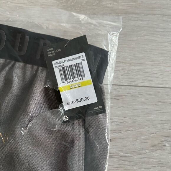 Under Amour Play Up 3.0 Shorts Carbon Heather/Black M NWT IN PACKAGING - Picture 8 of 9